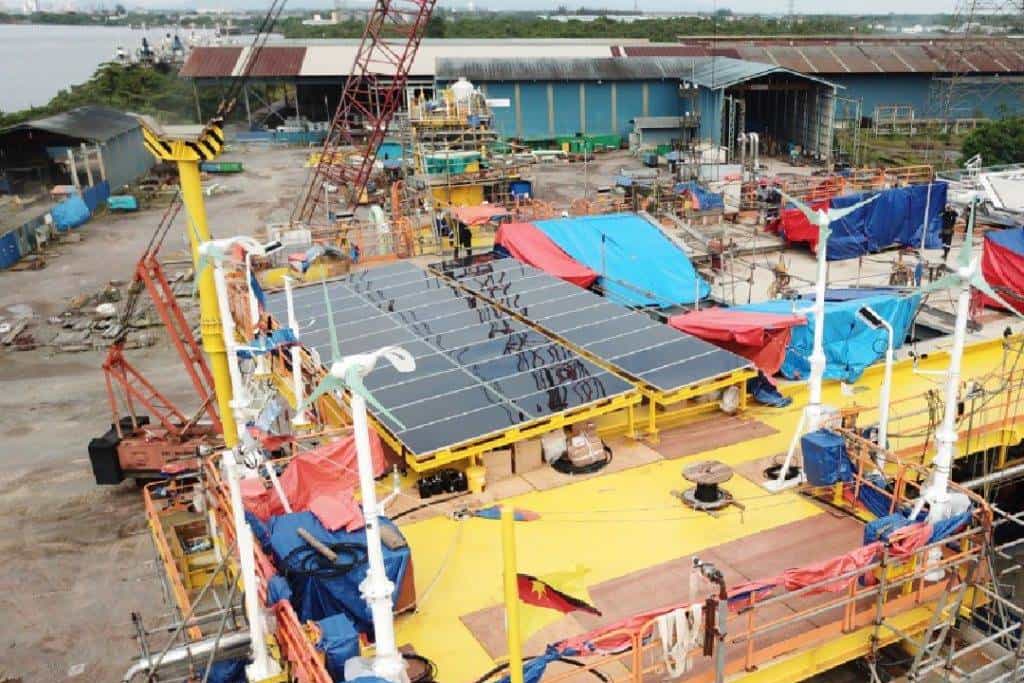 zephyr-solar-power-3